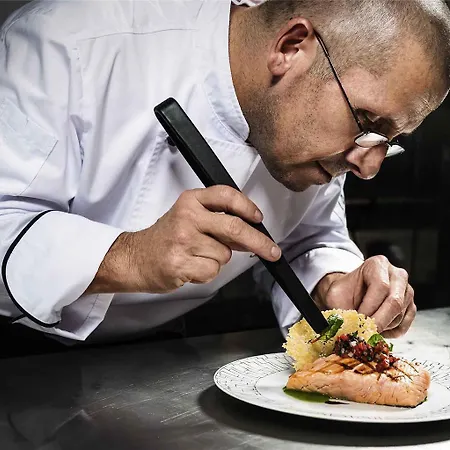 De Paris Mgallery 5*