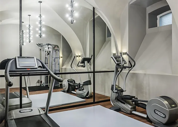 Otel De Paris Mgallery 5*