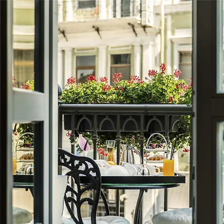 De Paris Mgallery