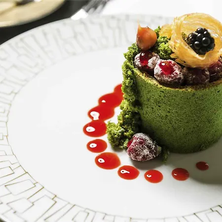 Szálloda De Paris Mgallery 5*