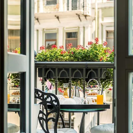 De Paris Mgallery 5* Odessa