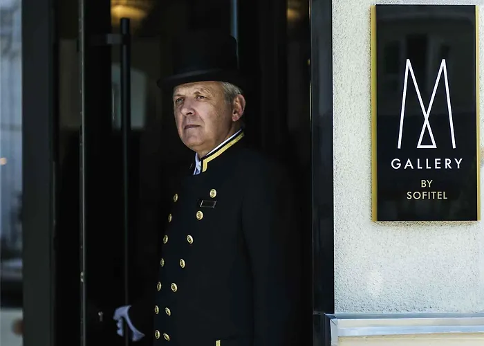 Szálloda De Paris Mgallery 5*