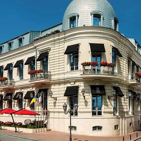 De Paris Mgallery